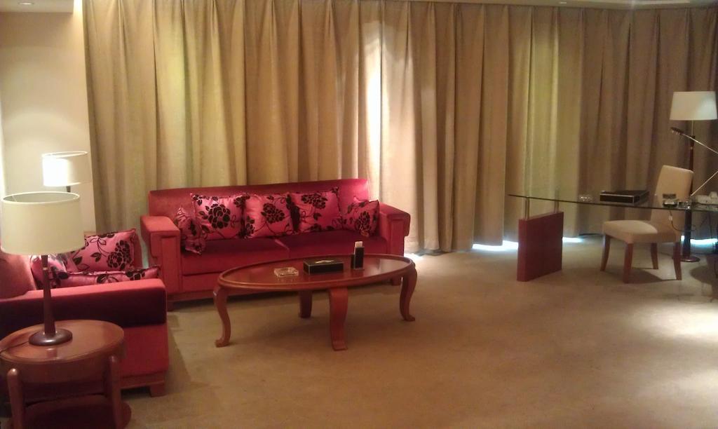Xi'An Qu Jiang Yin Zuo Hotel Dış mekan fotoğraf